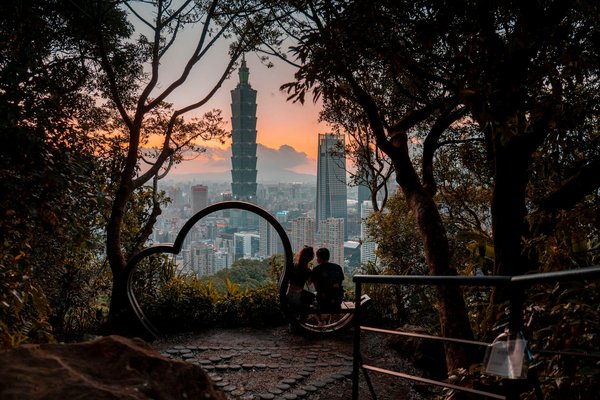 Comment organiser une expédition de pêche sous la glace en Norvège?